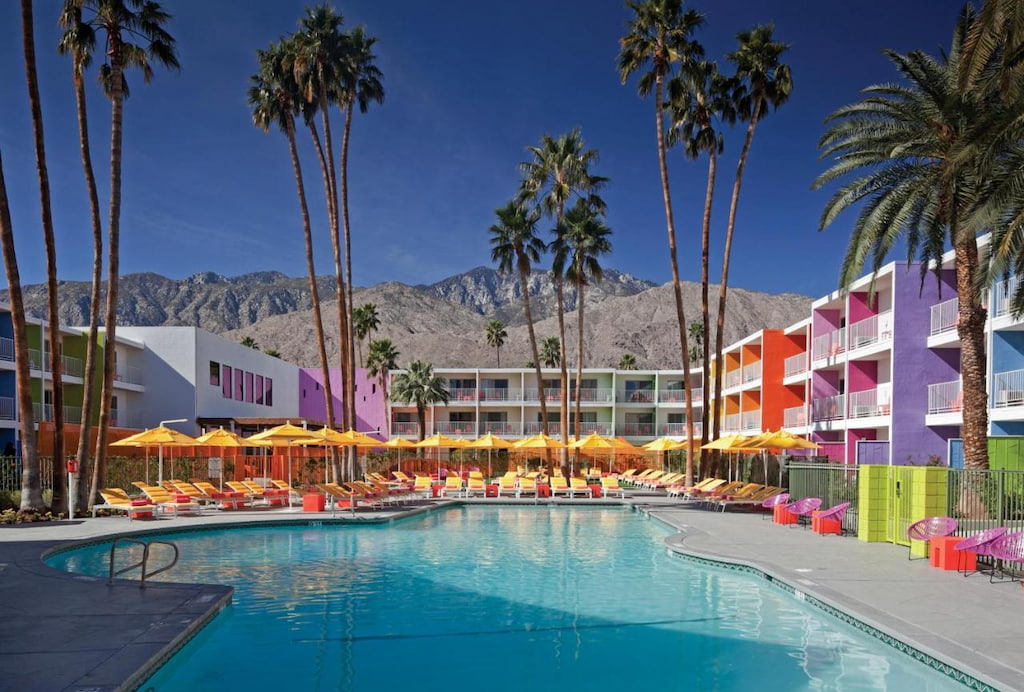 Colorful buildings in one of the stylish boutique hotels in Palm Springs, California near the outdoor swimming pool.